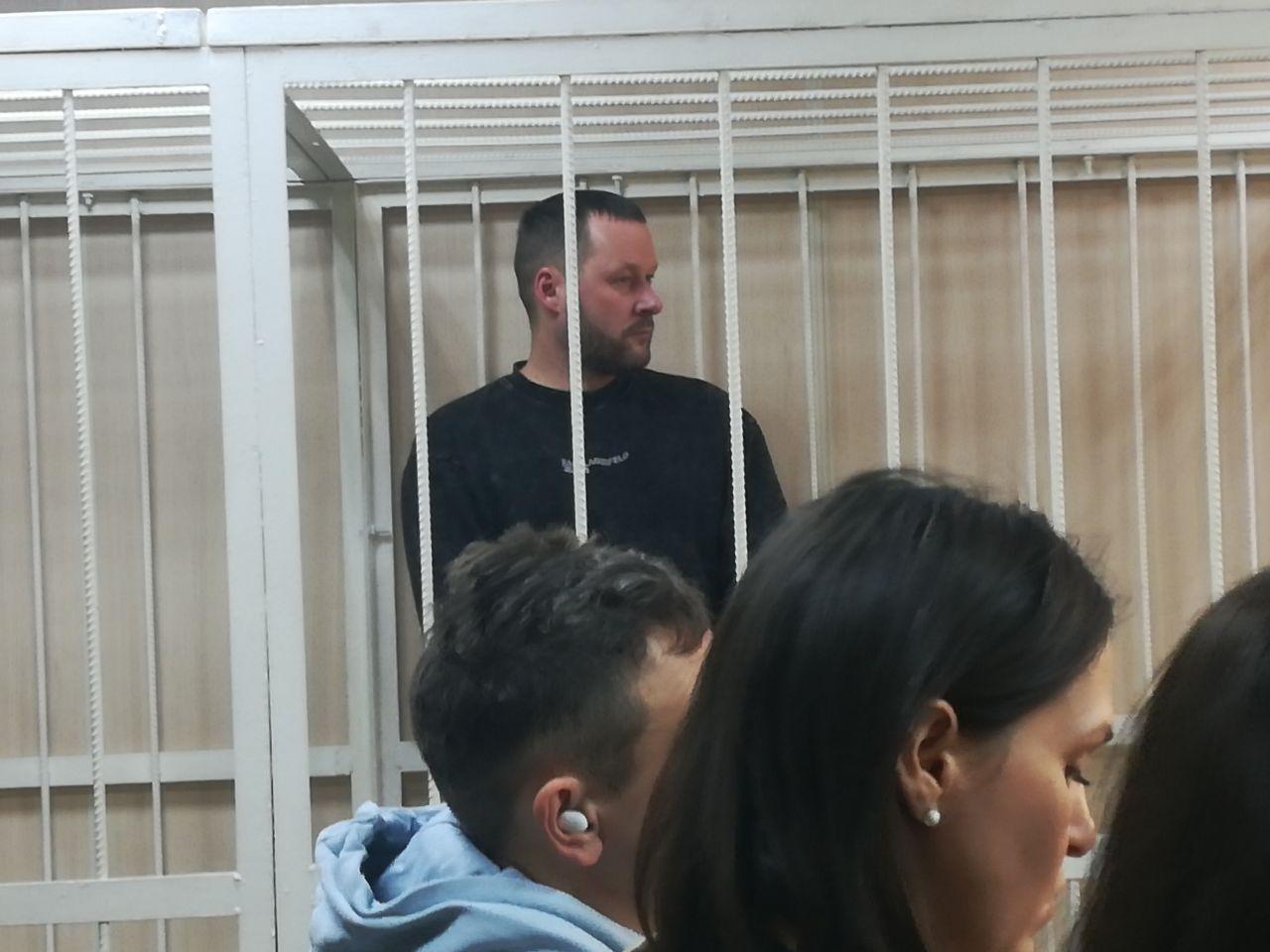 Фото В Новосибирске решается судьба владельца обрушившегося ТЦ 6